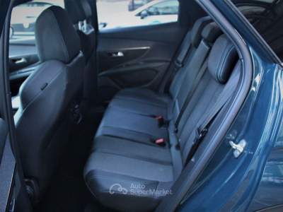 Peugeot 3008 S&S EAT8 Allure Pack 71.000 km Blu/Azzurro usata Lavis