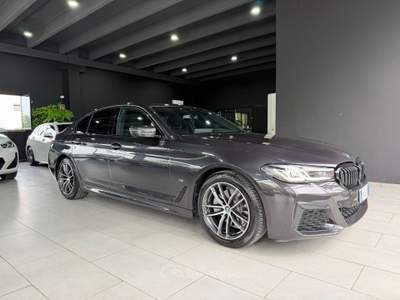 BMW Serie 5 520d BMW SERIE 520D M SPORT X DRIVE 48V Grigio usata Teramo