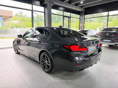 BMW Serie 5 520d BMW SERIE 520D M SPORT X DRIVE 48V Grigio usata Teramo