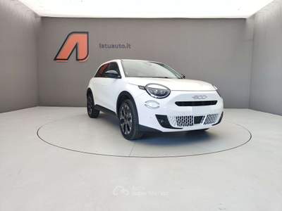 Fiat 600 1.2 MHEV 110CV DCT LA PRIMA Bianco usata Voghera