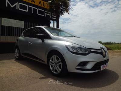 Renault Clio 5 porte Moschino Intens Grigio usata Marconia di Pisticci