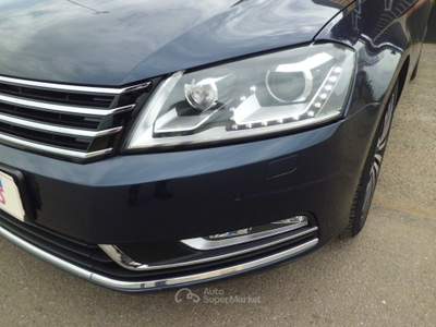 Volkswagen Passat Comfortline BlueMotion Technology Blu/Azzurro usata Marconia di Pisticci