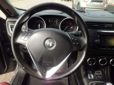 Alfa Romeo Giulietta JTDm 120 CV Super Grigio usata Marconia di Pisticci