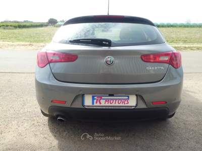 Alfa Romeo Giulietta JTDm 120 CV Super Grigio usata Marconia di Pisticci