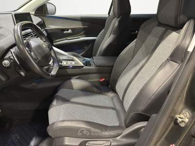 Peugeot 3008  1.6 bluehdi allure s&s 120cv eat6 Grigio usata Firenze