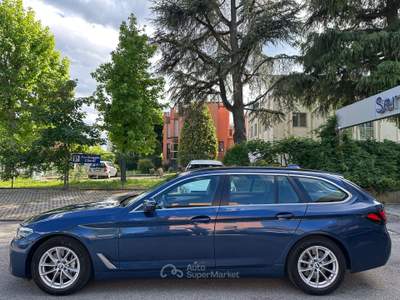 BMW Serie 5 530d 530 530d 48V xDrive Touring Business Blu/Azzurro usata San Lazzaro di Savena