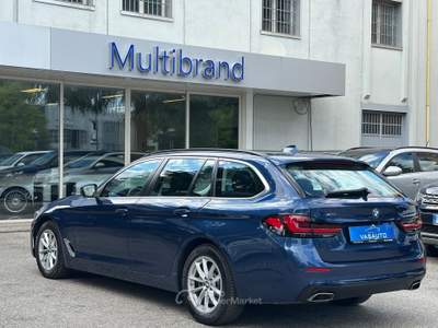BMW Serie 5 530d 530 530d 48V xDrive Touring Business Blu/Azzurro usata San Lazzaro di Savena