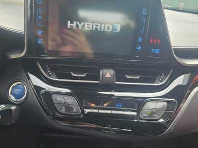 Toyota C-HR TENUTA MANIACALMENTE IN BOX NON FUMATRICE Nero usata PESCARA
