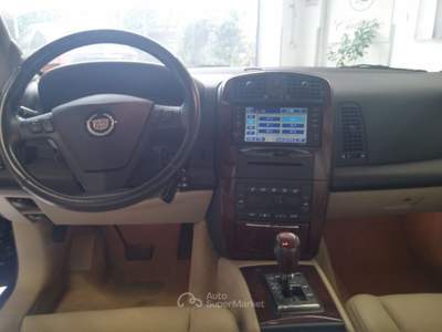 Cadillac SRX 4.6 V8 aut. AWD Sport Luxury Nero usata Cologno Monzese