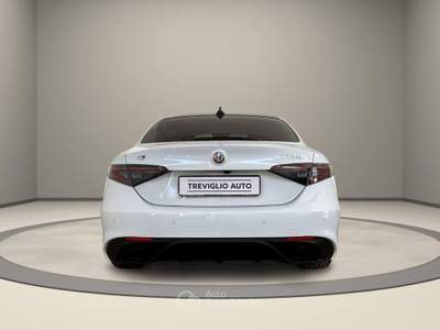 Alfa Romeo Giulia 2.2 Turbodiesel 210 CV AT8 AWD Q4 Tributo Italiano Bianco usata Fara Gera d'Adda