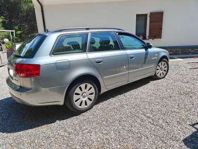 Audi A4 AUDI A4 2.0 TDI AVANT Argento usata ALASSIO