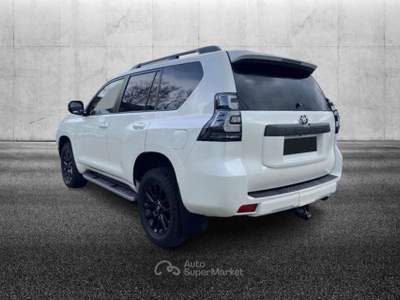 Toyota Land Cruiser 2.8 D4-D A/T 5 porte Executive Bianco usata Pieve di Cento