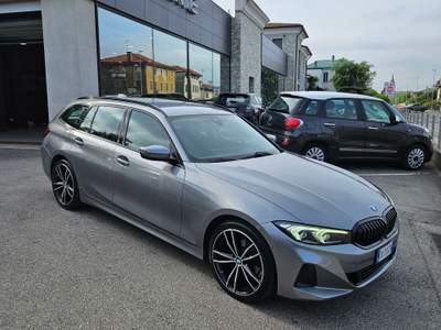 BMW Serie 3 318d Mild-Hybrid Sport Grigio usata Rosà