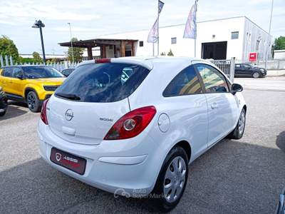 Opel Corsa ecoFLEX 3 porte Club Bianco usata Assisi