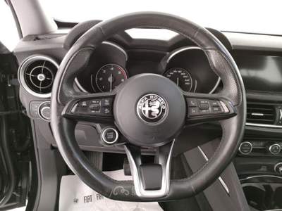 Alfa Romeo Stelvio 2.2 Turbodiesel 190 CV AT8 Q4 SUPER TAGLIANDATA Nero usata Barletta
