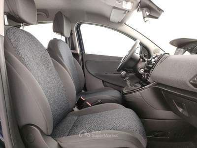 Lancia Ypsilon 1.2 69 CV 5 porte GPL Ecochic Silver Blu/Azzurro usata Barletta