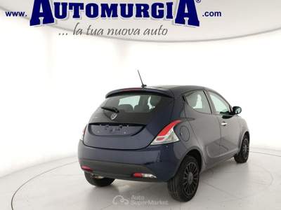 Lancia Ypsilon 1.2 69 CV 5 porte GPL Ecochic Silver Blu/Azzurro usata Barletta