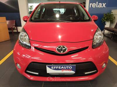 Toyota Aygo AUTOMATICA OTTIMAMENTE TENUTA Rosso usata Bologna