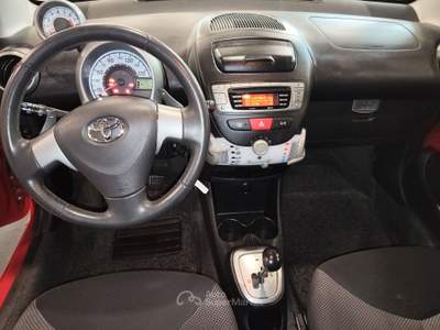 Toyota Aygo AUTOMATICA OTTIMAMENTE TENUTA Rosso usata Bologna