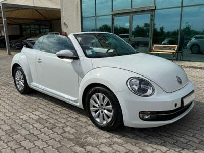 Volkswagen Maggiolino 1.6 tdi CABRIO Bianco usata San Salvatore Telesino