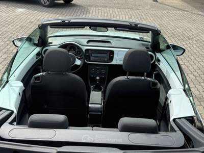 Volkswagen Maggiolino 1.6 tdi CABRIO Bianco usata San Salvatore Telesino