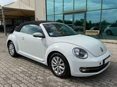 Volkswagen Maggiolino 1.6 tdi CABRIO Bianco usata San Salvatore Telesino