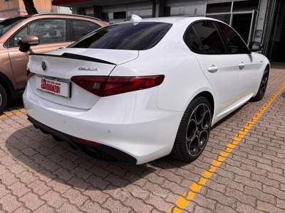 Alfa Romeo Giulia 2.2 Turbodiesel 210 CV AT8 AWD Q4 Veloce Bianco usata Caorle