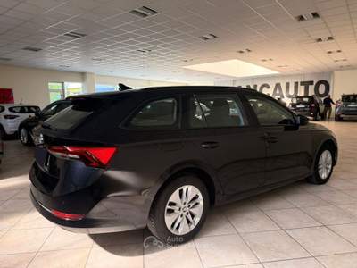 Skoda Octavia 2.0 TDI EVO SCR 150 CV DSG Wagon Executive Nero usata CALCINATO