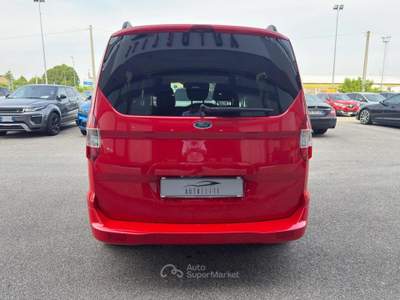 Ford Tourneo Courier 1.0 EcoBoost 100 CV Plus Rosso usata Santa Maria di Sala