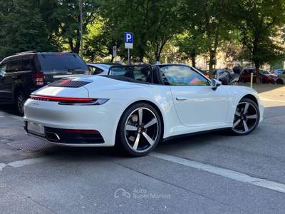 Porsche 911 (992) Porsche 911 3.0 Carrera 50 Jahre #10748 Bianco usata Torino
