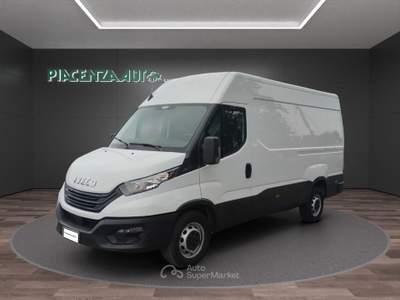 Iveco Daily 35 S16 V H2 3520 L2 Bianco usata San Nicolò