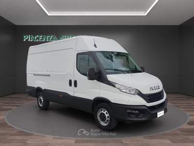 Iveco Daily 35 S16 V H2 3520 L2 Bianco usata San Nicolò