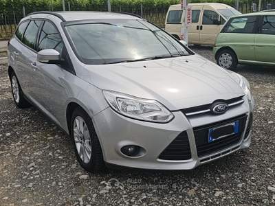 Ford Focus Garanzia 12 mesi, tagliandata. Argento usata Santa Giuletta