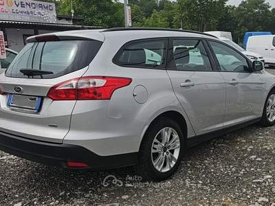 Ford Focus Garanzia 12 mesi, tagliandata. Argento usata Santa Giuletta