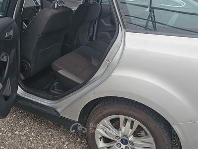 Ford Focus Garanzia 12 mesi, tagliandata. Argento usata Santa Giuletta