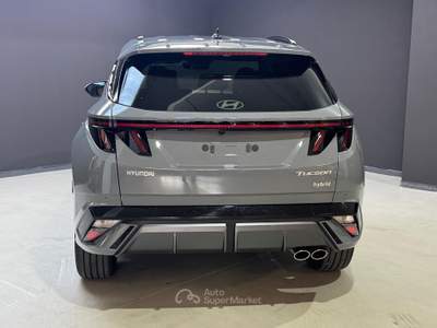 Hyundai Tucson 1.6 hev NLine 2wd auto Verde usata Bassano del Grappa