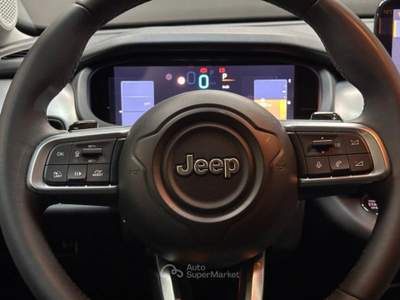 Jeep Avenger 1.2 turbo e-hybrid mhev Altitude fwd 110cv edct6 Bianco usata Bassano del Grappa