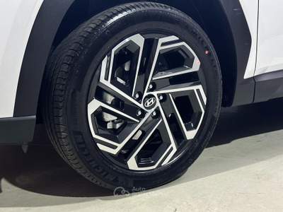 Hyundai Tucson 1.6 hev Exellence 2wd auto Argento usata Bassano del Grappa