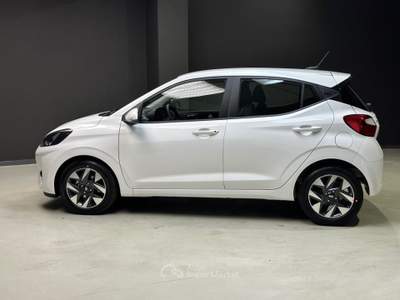 Hyundai i10 1.0 MPI Connectline KM ZERO Argento usata Bassano del Grappa