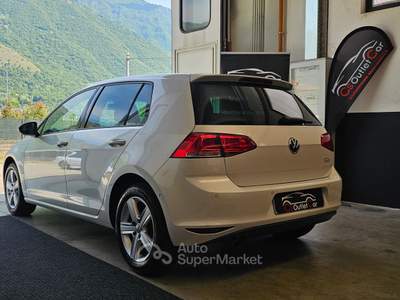Volkswagen Golf 1.6 Tdi BlueMotion Highline Bianco usata Cogollo del Cengio