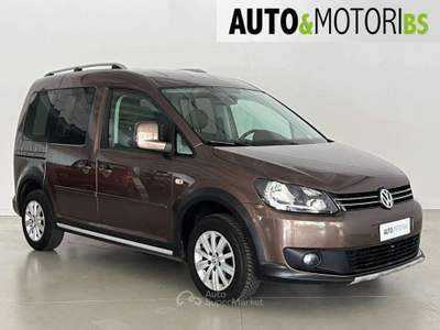 Volkswagen Caddy 1.6 TDI 102 CV DSG 5p. Cross *GANCIO TRAINO* Marrone usata Concesio