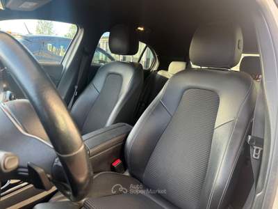 Mercedes-Benz Classe A Mercedes-Benz A-Class A 180 Sport #10760 Bianco usata Alessandria