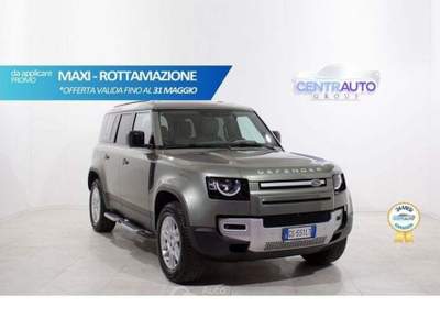 Land Rover Defender 3.0 D6 200cv 110 S AWD auto. Oro usata Galatina