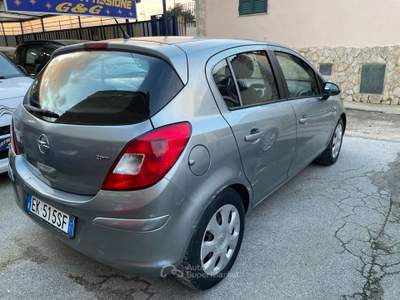 Opel Corsa COMP P.P. Argento usata Napoli