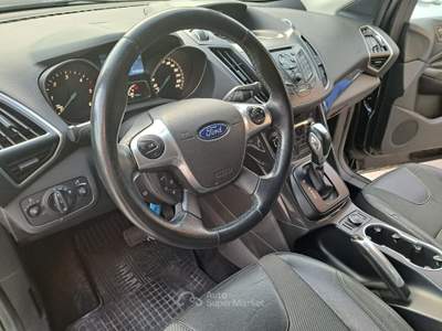 Ford Kuga 4WD Powershift Titanium Grigio usata Cardito