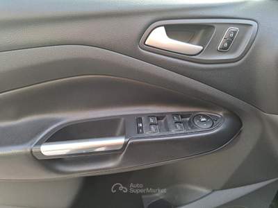Ford Kuga 4WD Powershift Titanium Grigio usata Cardito