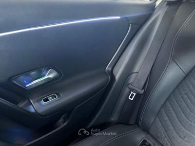 Mercedes-Benz Classe A A 180 d Automatic Sport Bianco usata Cardito