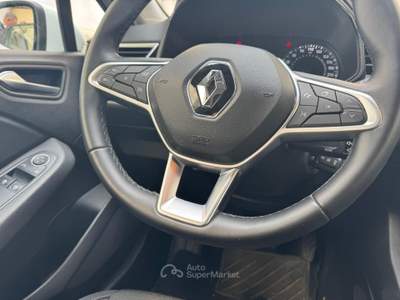 Renault Clio Blue dCi 100 CV 5 porte Evolution Bianco usata Cardito