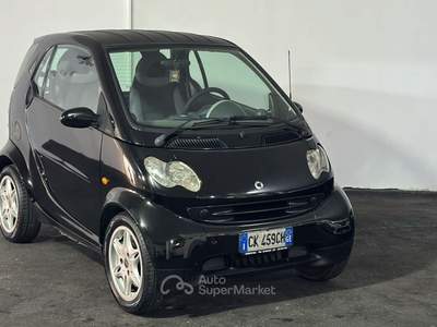 Smart ForTwo coupé passion (45 kW) Nero usata Cardito