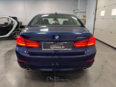 BMW Serie 5 530d 530 d Luxury Full Optional Blu/Azzurro usata Qualiano